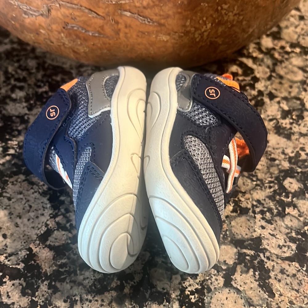 Stride Rite Sneakers - Picture 5 of 6